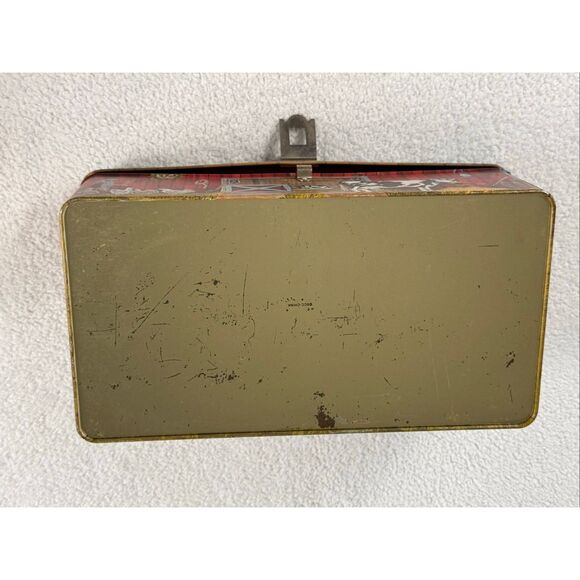 Vintage Tin Litho Barn Farm Animals Storage Box With Lid/Latch - Picture 10 of 15